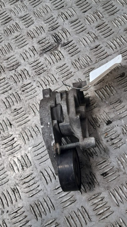 Rola intinzatoare VW Golf 5 2.0 TFSI BWA an 2007 cod 06F903315