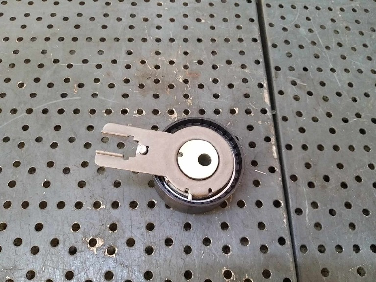 Rola intinzator curea distributie ford focus 2 1678609 9v2q6b217aa