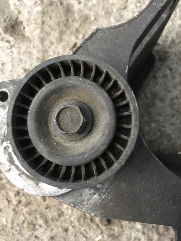 Rola intinzator curea transmisie Ford Ka [1996 - 2008] Hatchback 3-usi 1.3 MT (60 hp) (RB_) RBT BAA