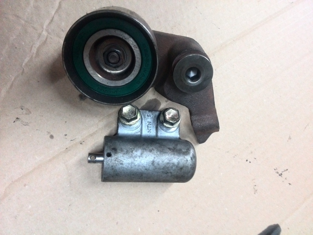 ROLA+INTINZATOR DISTRIBUTIE TOYOTA RAV 4 AVENSIS COROLLA 85KW 116CP