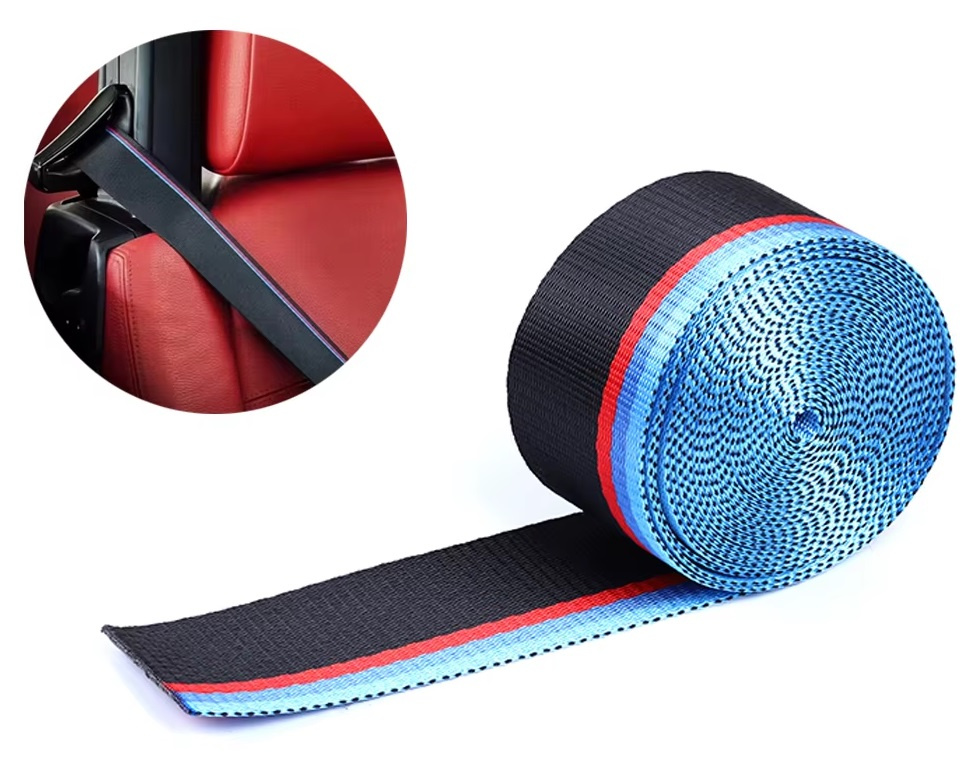 Rola Pentru Centura Auto Material Negru + Albastru + Rosu Tip M 70846