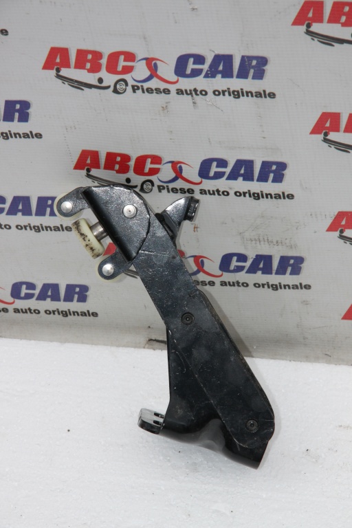 Rola usa culisanta dreapta VW Caddy 2K cod: 2K0843398A model 2013