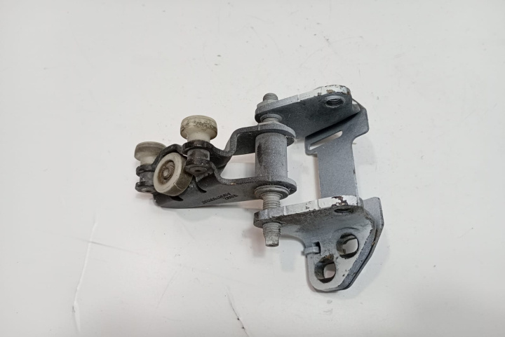 Rola usa glisanta A9067600247 Volkswagen