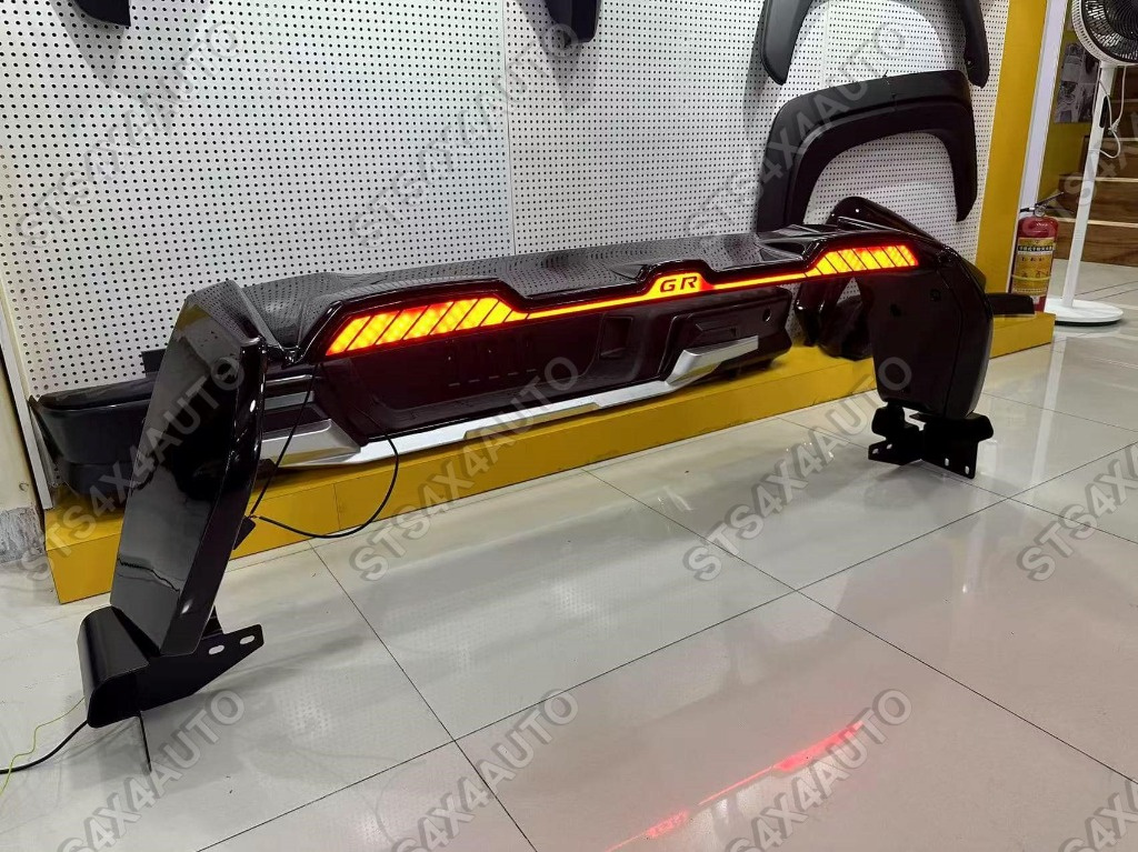 ROLLBAR GR CU LED PENTRU TOYOTA HILUX REVO 2016-2025 BLK