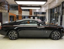 Rolls-Royce cu interior portocaliu