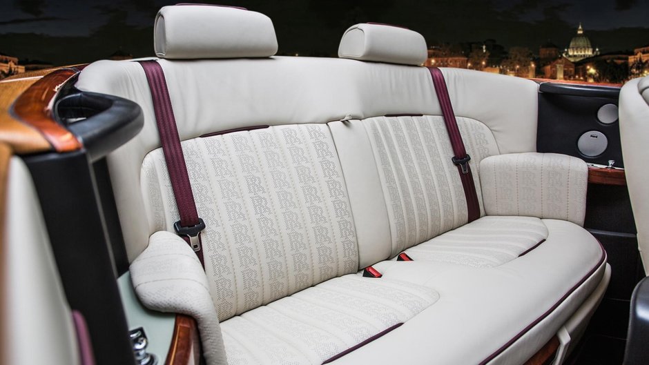 Rolls-Royce cu interior Vilner