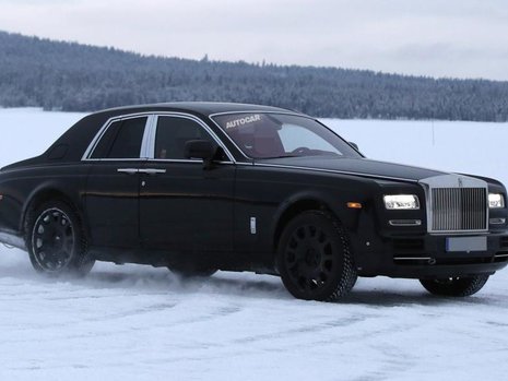 Rolls-Royce Cullinan - Poze spion