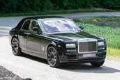 Rolls-Royce Cullinan - Poze spion