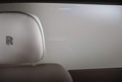 Rolls-Royce EWB cu Privacy Suite