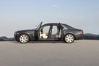 Rolls Royce lanseaza baby-Phantom: Ghost!