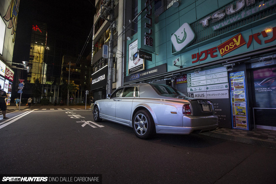 Rolls-Royce Phantom cu motor 2JZ