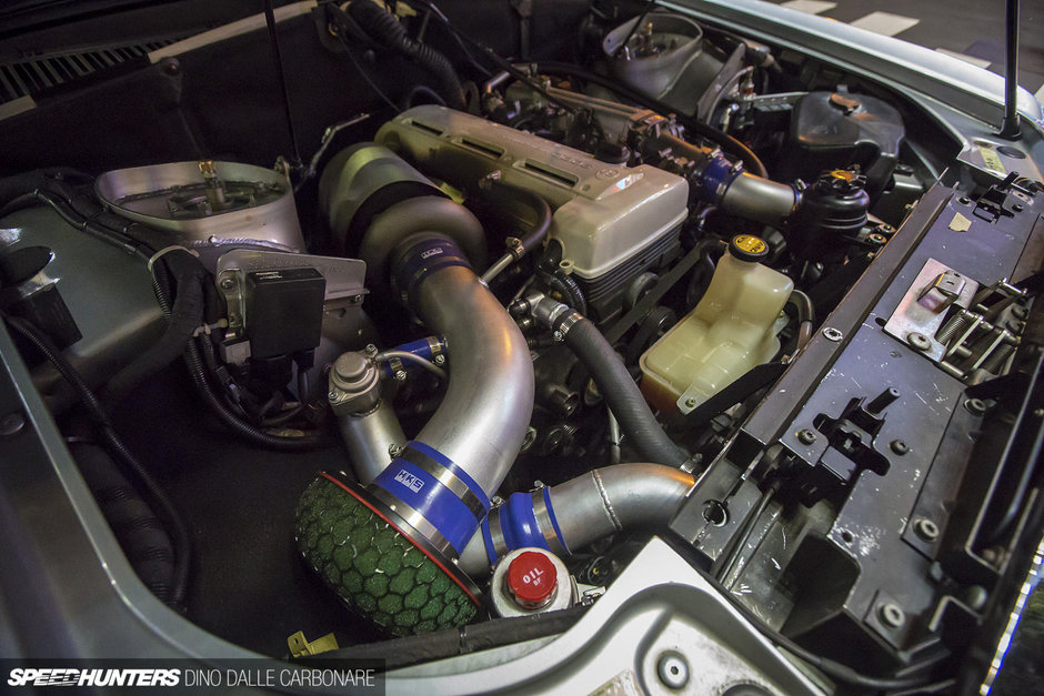 Rolls-Royce Phantom cu motor 2JZ