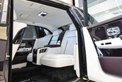 Rolls-Royce Phantom EWB din Abu Dhabi