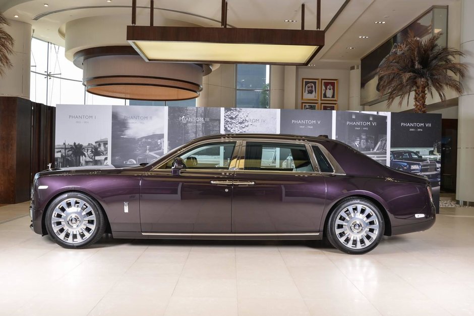 Rolls-Royce Phantom EWB din Abu Dhabi