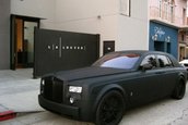 Rolls Royce Phantom negru mat