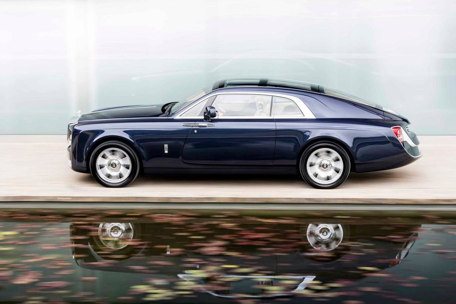 Rolls-Royce Phantom Star of India si Sweptail