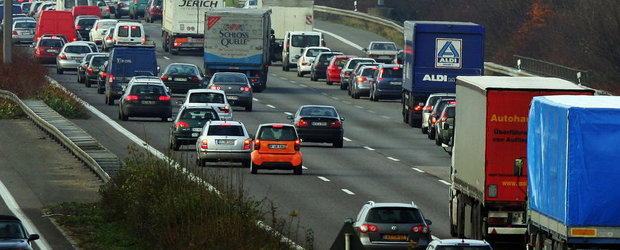 Romania vs Germania. Platim suprataxa de autostrazi la noi, platim si la nemti!