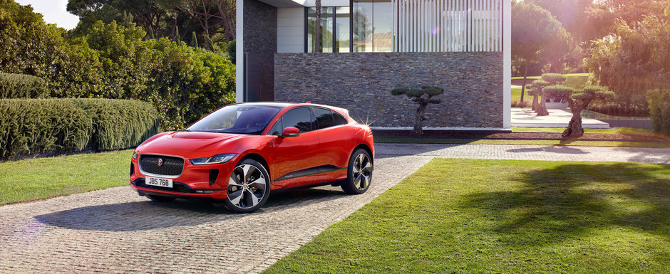Romanii pot comanda de-acum un SUV 100% electric. Noul Jaguar i-Pace are o autonomie de 480 de kilometri Romanii pot comanda de-acum un SUV 100% electric. Noul Jaguar i-Pace are o autonomie de 480 de kilometri