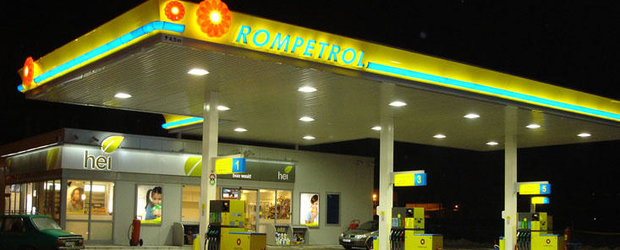 Rompetrol a scumpit motorina