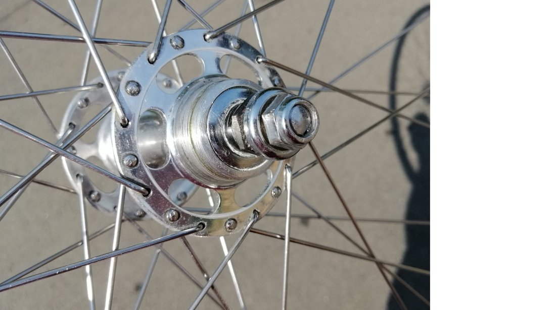 Roti cursiera 28" Cercuri si Butuci cu Flansa mare Campagnolo