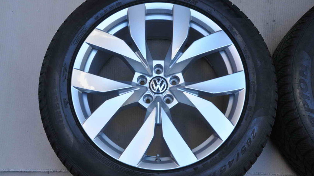 Roti Iarna 20 Inch Originale VW Touareg 3 CR Pirelli 285/45 R20