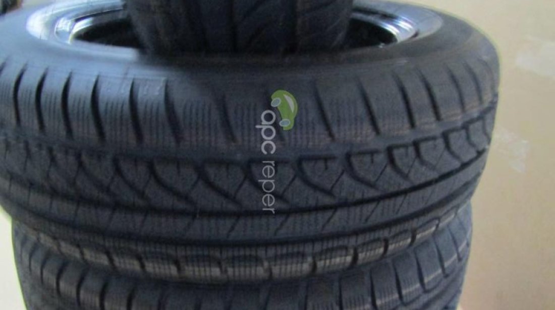 Roti iarna NOI ! Audi A1 8X jante tabla + anvelope 185/60R15 Dunlop Sp Winter M+S