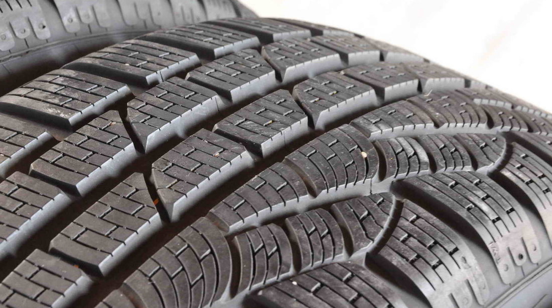 ROTI IARNA ORIGINALE AUDI A6 4G C7 Pirelli 225/55/R17