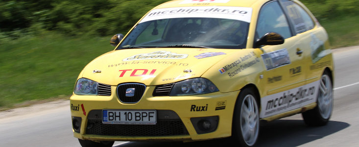 Roxana Ciuhulescu si-a facut debutul in CNVC Dunlop 2011 Roxana Ciuhulescu si-a facut debutul in CNVC Dunlop 2011