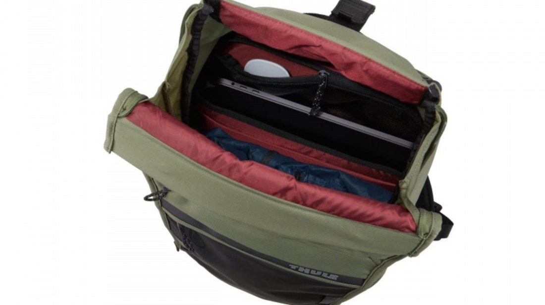 Rucsac urban cu compartiment laptop Thule Paramount Commuter 18L Olive Green