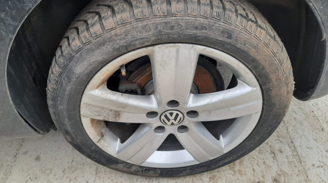 Rulment cu butuc roata spate Volkswagen Touran 2014 Facelift 2.0tdi