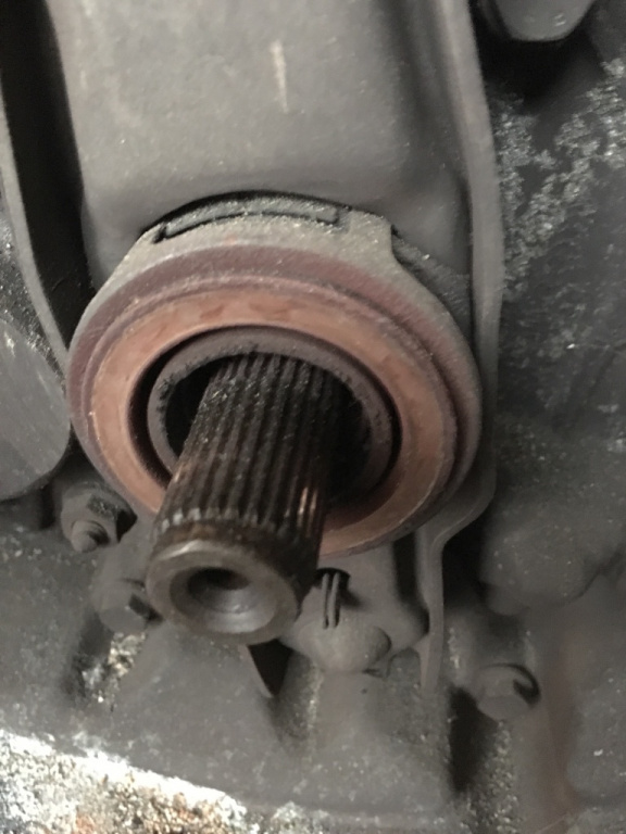 Rulment presiune ambreiaj Skoda Octavia [1996 - 2000] Liftback 5-usi 1.8 T MT (150 hp) (1U2)