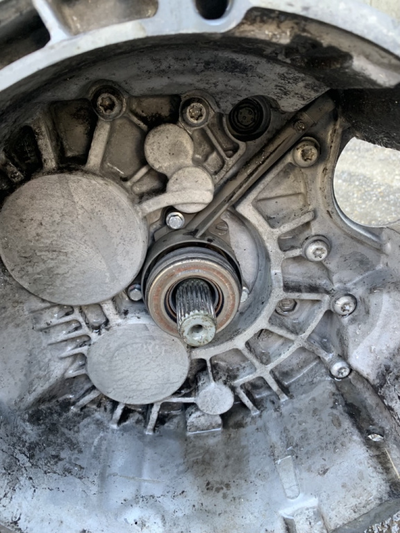 Rulment presiune ambreiaj Volkswagen Jetta 5 [2005 - 2011] Sedan 4-usi 2.0 TDI MT (140 hp) (1K2)
