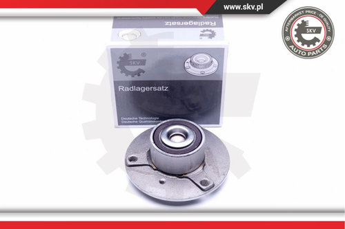 Rulmentul butucului rotii ; fata ; SMART Fortwo ; A4513300059