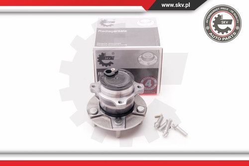 Rulmentul butucului rotii ; spate ; FORD C-Max Focus II ; 1471852