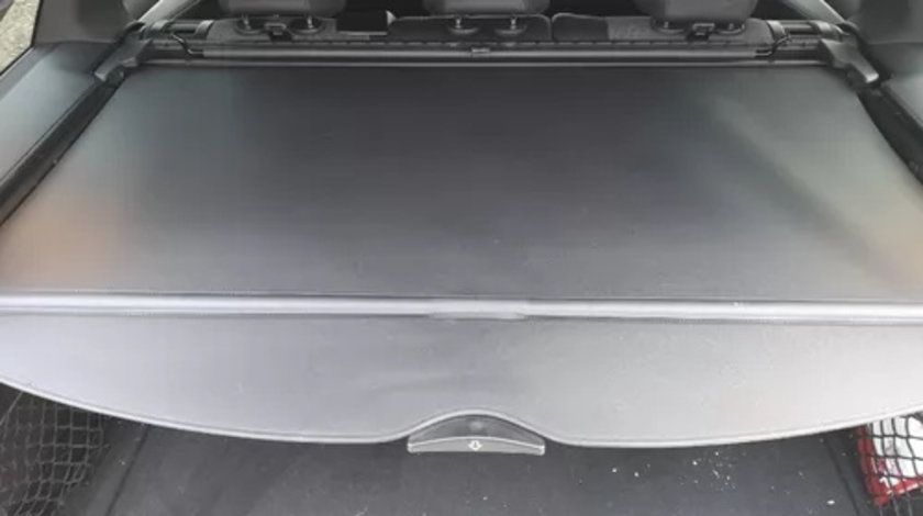 Rulou polita portbagaj Mercedes C-Class W204 2014
