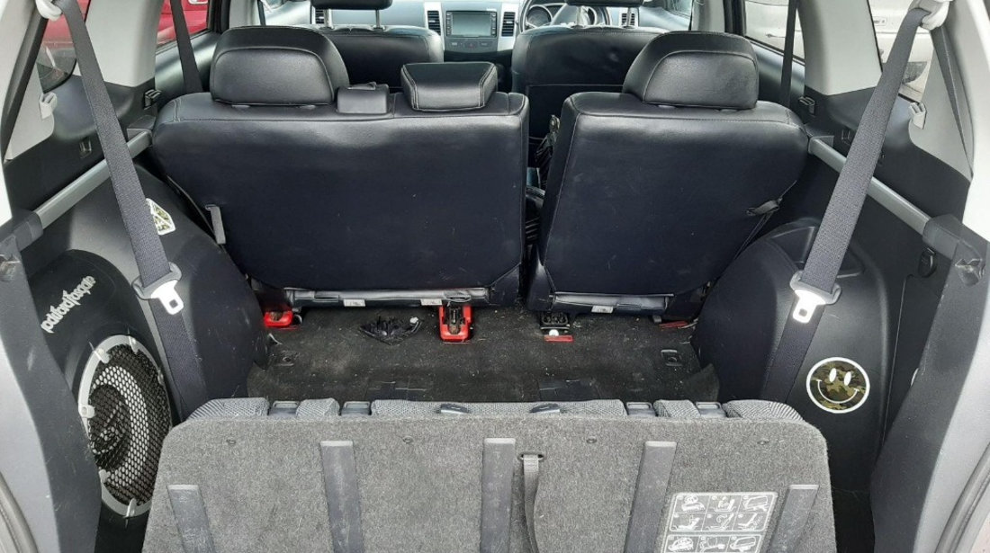 Rulou polita portbagaj Mitsubishi Outlander 2008 SUV 2.2 DIESEL