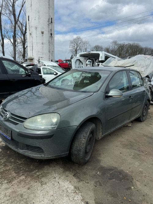 Rulou polita portbagaj Volkswagen Golf 5 2007 hatchback 1.9 tdi BKC
