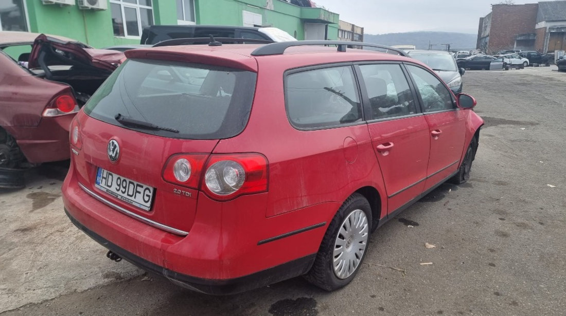 Rulou polita portbagaj Volkswagen Passat B6 2006 break 2.0 tdi BKP