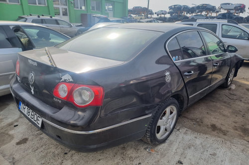 Rulou polita portbagaj Volkswagen Passat B6 2006 sedan/berlina 2.0 benzina
