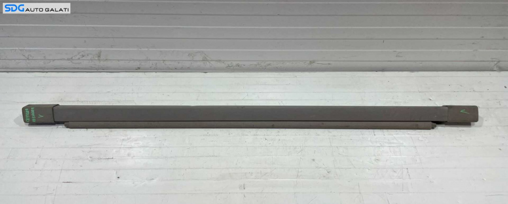 Rulou Retractabil Polita Tavita Capac Portbagaj Chrysler Voyager 2001 - 2007 Cod SDGM55 [L3410]