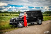 Rusoaica sexy si Mercedes-ul G63 AMG