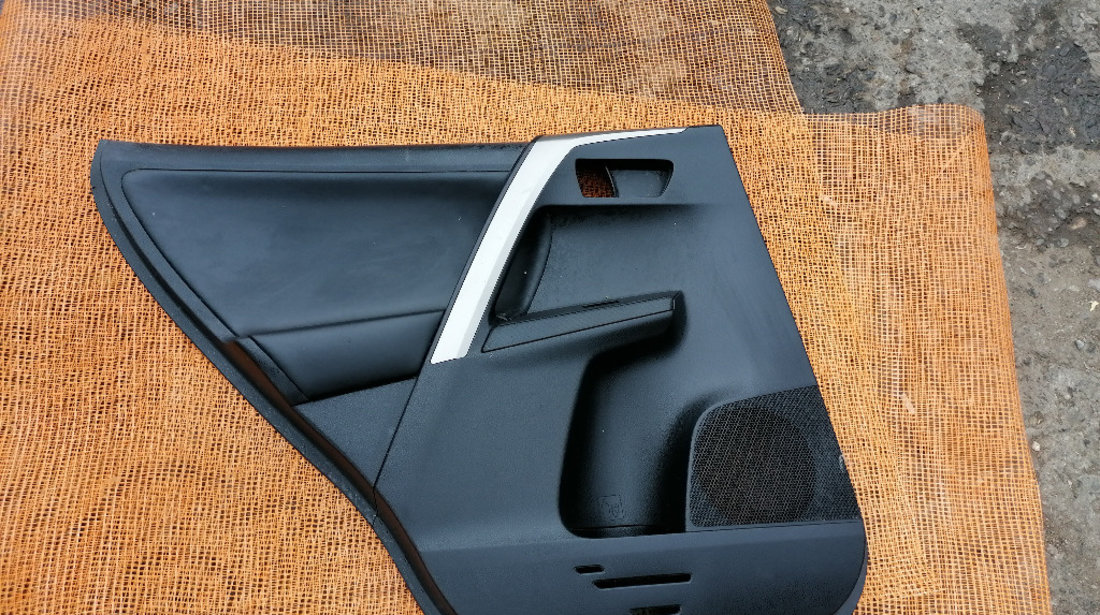 RV4025 FATA DE USA Interior STANGA SPATE TOYOTA RAV 4 IV 2012 2013 2014 2015