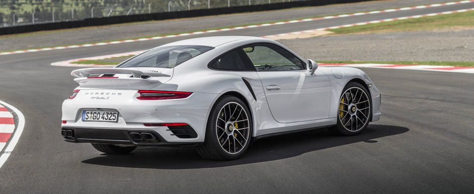 S-a produs inevitabilul. Porsche confirma un 911 plug-in hybrid cu autonomie electrica de 70 km S-a produs inevitabilul. Porsche confirma un 911 plug-in hybrid cu autonomie electrica de 70 km