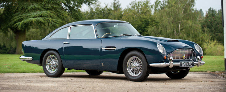 S-a vandut la licitatie modelul Aston Martin DB5 detinut de Paul McCartney S-a vandut la licitatie modelul Aston Martin DB5 detinut de Paul McCartney