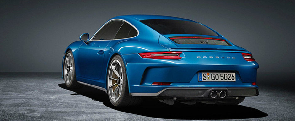 S-au straduit atata timp sa-l tina ascuns. Primele imagini cu 911 GT3 Touring au fost scapate pe internet S-au straduit atata timp sa-l tina ascuns. Primele imagini cu 911 GT3 Touring au fost scapate pe internet