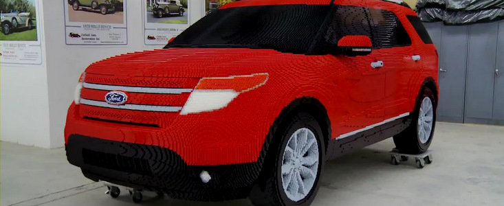 Sa vezi si sa nu crezi: Ford Explorer din piese de LEGO - VIDEO