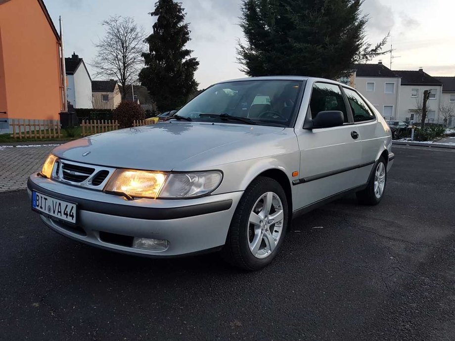 Saab 9-3 2.0i