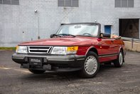 Saab 900 Turbo Convertible cu 395 de kilometri la bord