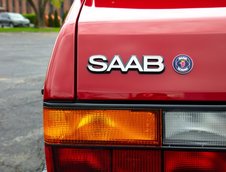 Saab 900 Turbo Convertible cu 395 de kilometri la bord