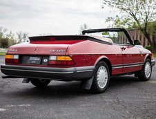 Saab 900 Turbo Convertible cu 395 de kilometri la bord